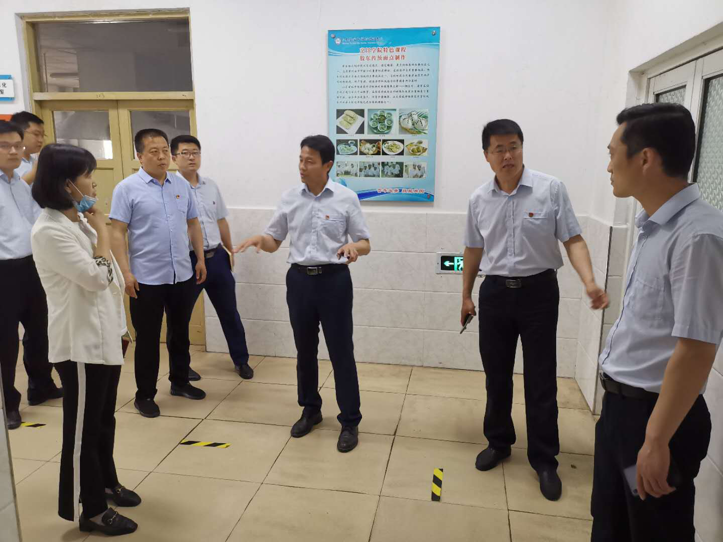159215707510165308.png 图片1.png