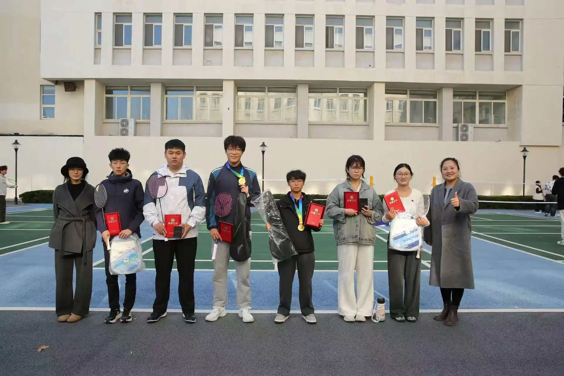 f8f85dd40ab6843e81a6edffdb6d7958.jpg f8f85dd40ab6843e81a6edffdb6d7958.jpg