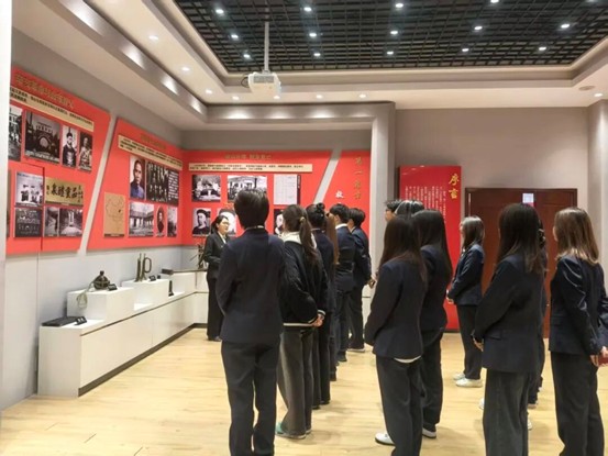 0083fc6c2d69d84786c32e1632eb1072.jpg 0083fc6c2d69d84786c32e1632eb1072.jpg