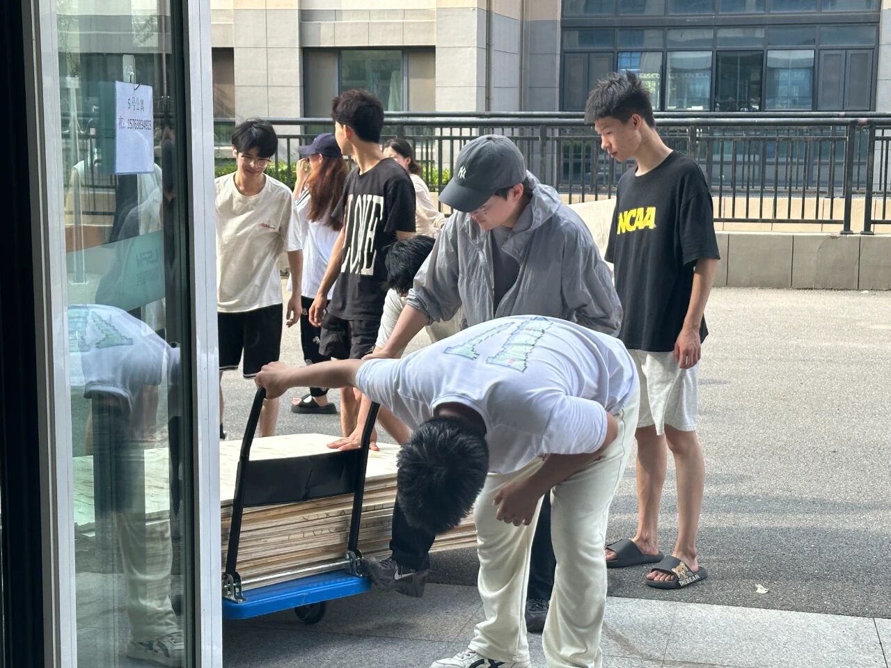 7efcc6c18b12063d4d7aa9ee5c274edb.jpg 微信图片_20250910181143.jpg