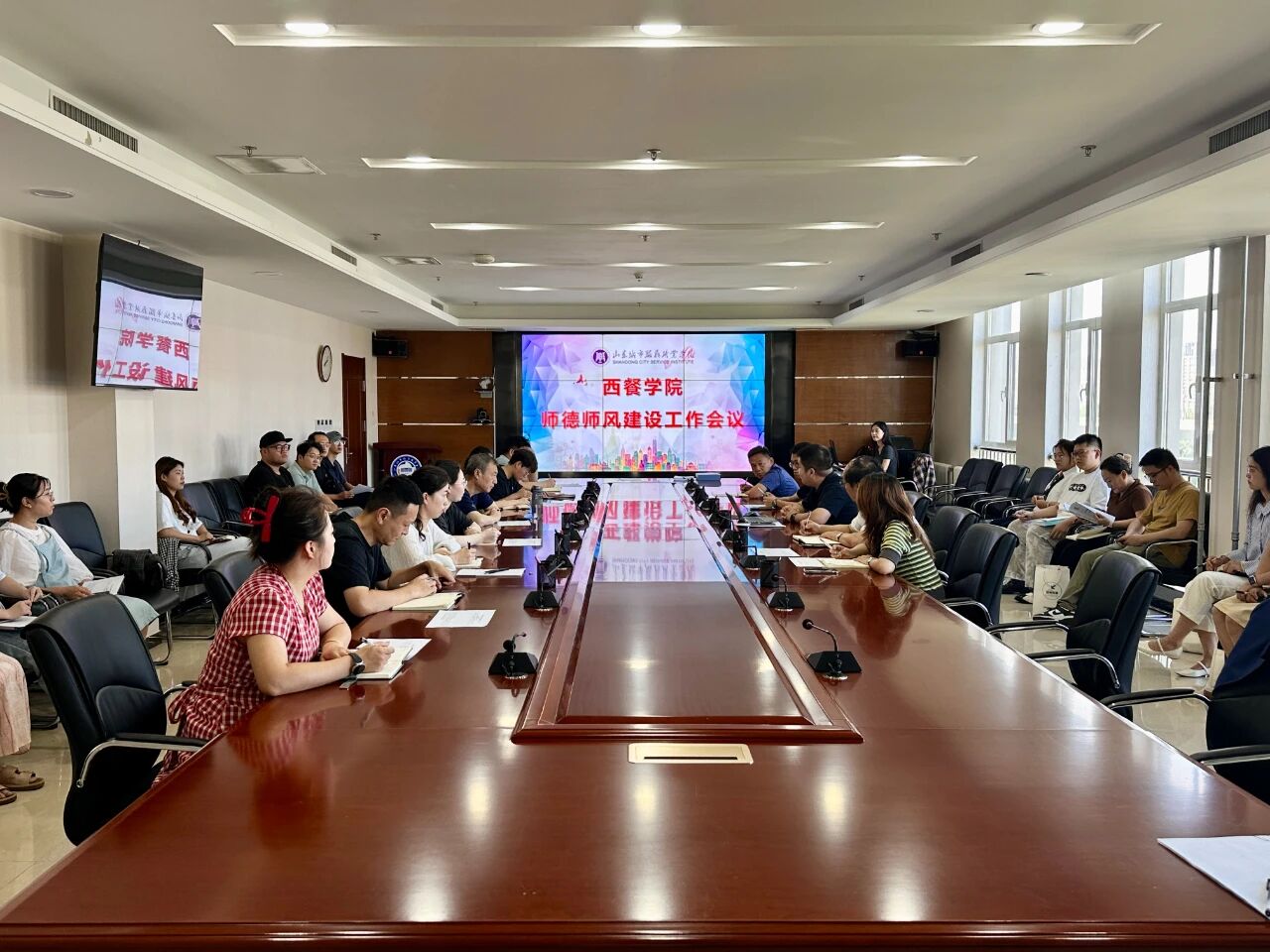 8d318d58701b9653d7d0b989d6392367.jpg 微信图片_20250910181102.jpg