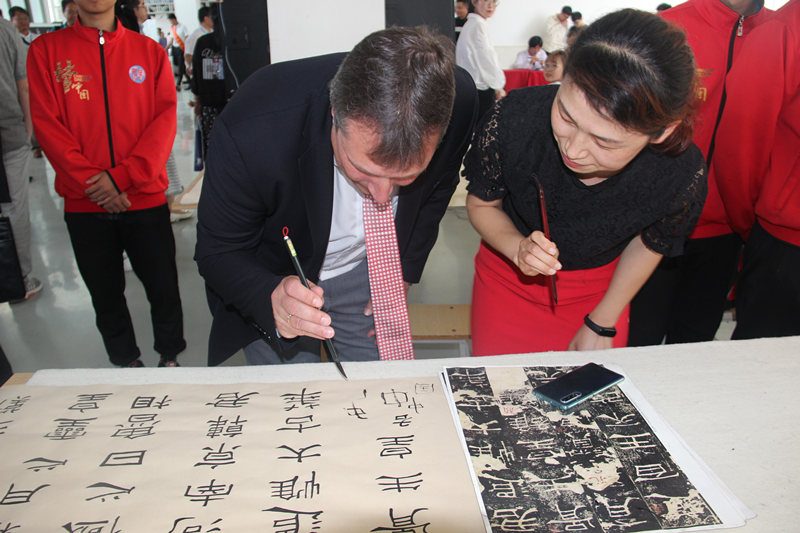 156101915645987464.jpg 156101915645987464.jpg