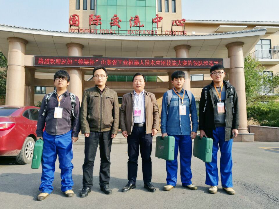 152160222560279936.jpg 152160222560279936.jpg