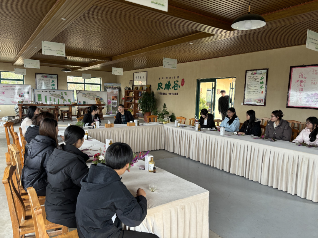 55c7877b95116f223e3a324ec53dbc92.png 55c7877b95116f223e3a324ec53dbc92.png