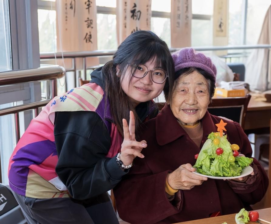 46d74f13933f9777e454ab86a0211fbf.jpg 46d74f13933f9777e454ab86a0211fbf.jpg