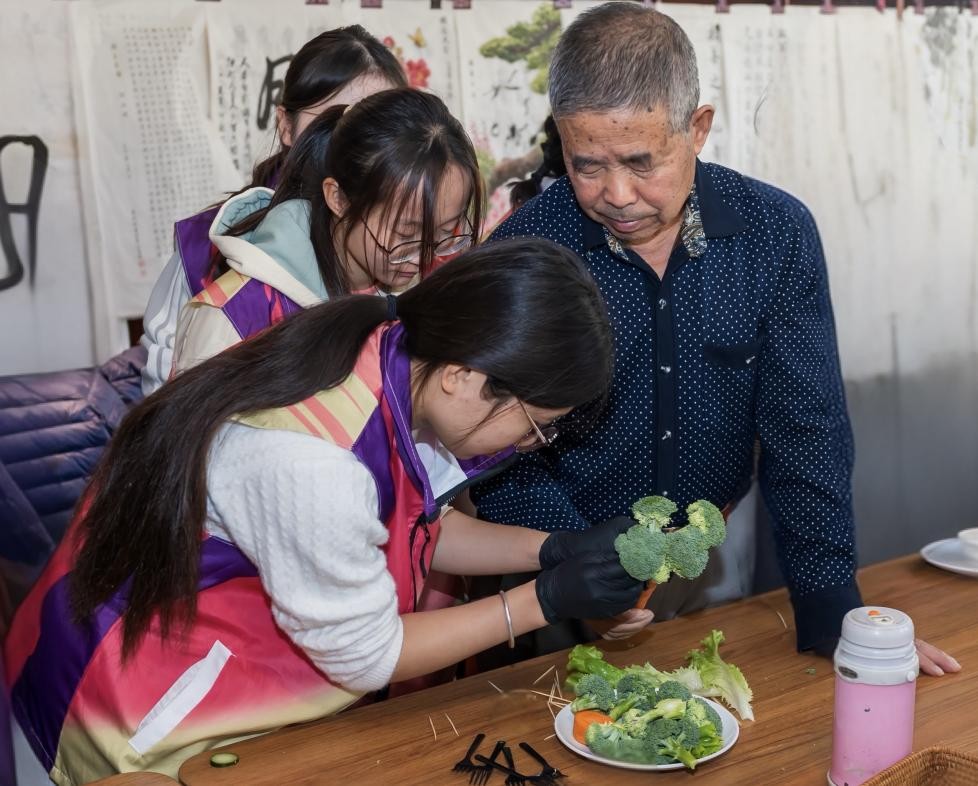 12083c6e86610d4145e8534abc09d2a2.jpg 12083c6e86610d4145e8534abc09d2a2.jpg