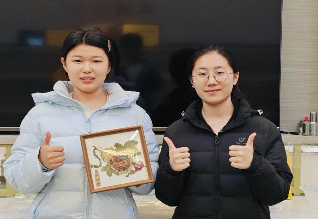 e06ddd6c530a957ad2f7bbc13d5e947f.png e06ddd6c530a957ad2f7bbc13d5e947f.png