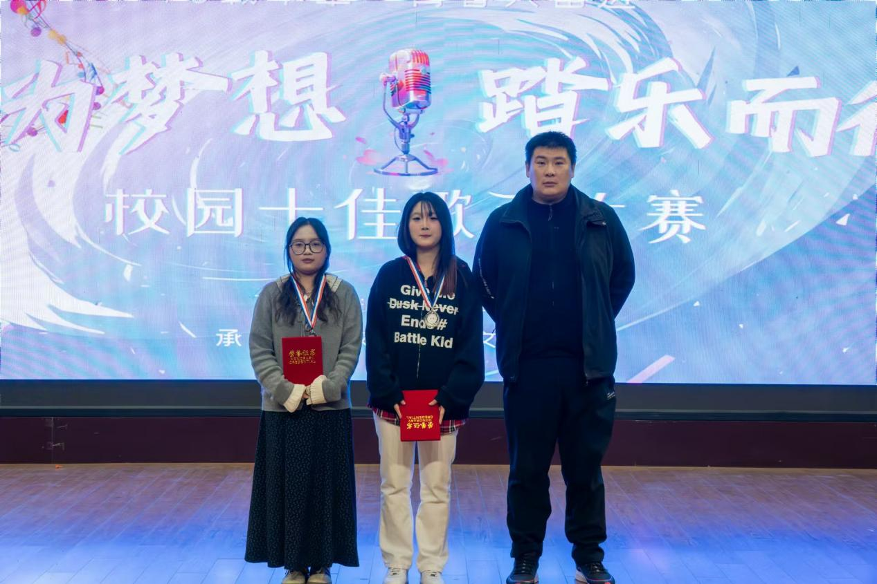 63f23f637890c419fbbd0a640577e544.png 63f23f637890c419fbbd0a640577e544.png