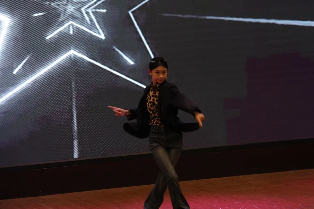 a3bda875e6af2f5f28ab0b757969e852.jpg a3bda875e6af2f5f28ab0b757969e852.jpg