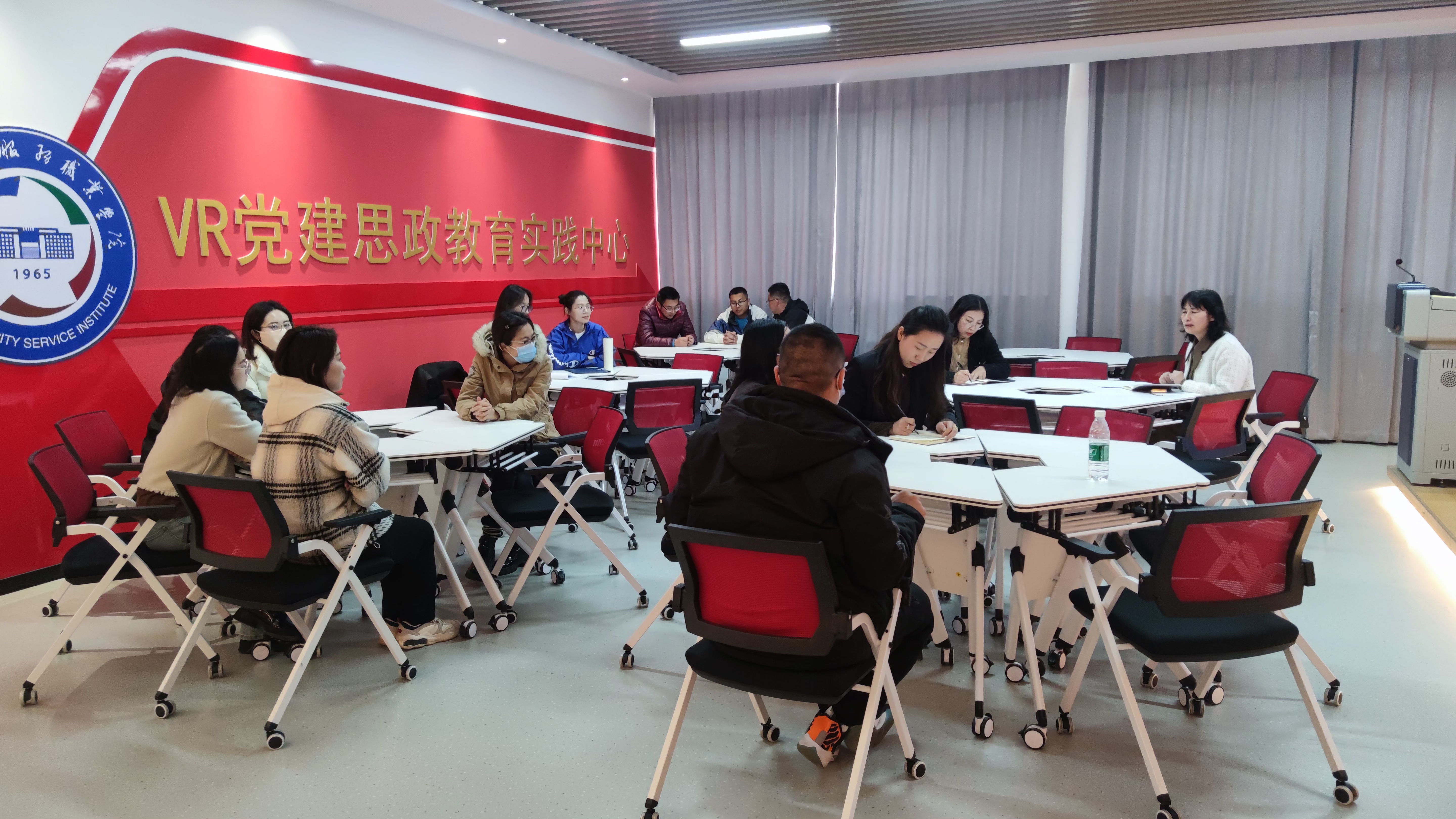 eaf6c9a87a5b053fdb4155d317eb199b.jpg eaf6c9a87a5b053fdb4155d317eb199b.jpg